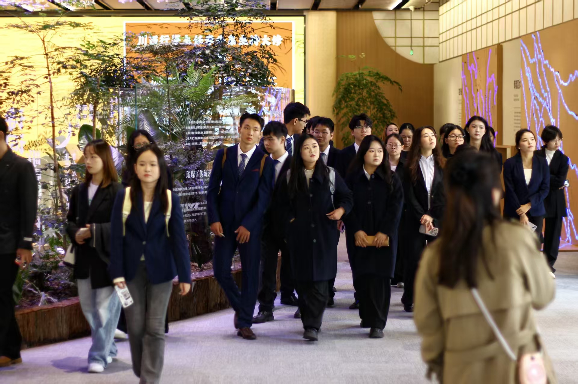 微信图片_20251023200527_212_209 微信图片_20251023200527_212_209