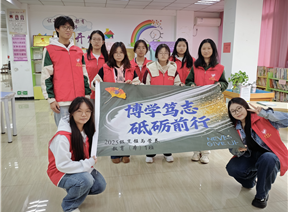 青春志愿 爱在社区 ——25烹本1班志愿服务队用青春微光点亮社区温度