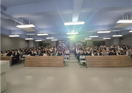 以实践铸成长，以优秀树标杆！2024级酒店管理专业优秀实习生座谈会圆满举行​！