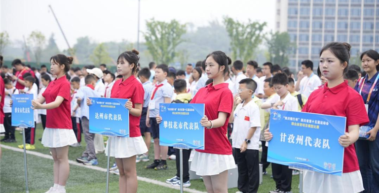 规范内化于心，服务外化于行 | 这堂“行走的礼仪课”让我院学生礼仪团队闪耀省市级赛事现场
